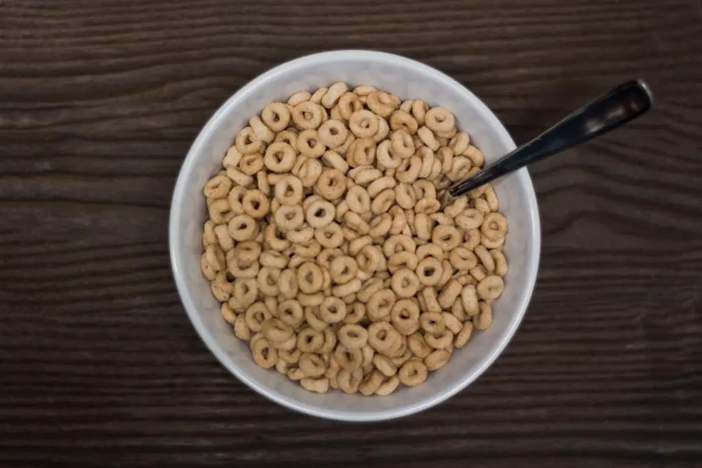 Off Brand Honey Nut Cheerios